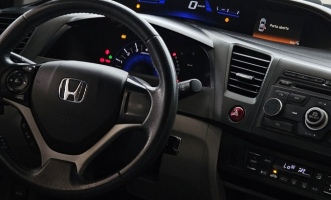 Honda Civic Sedan LXS 1.8/1.8 Flex 16V Aut. 4p 2015 Flex-7