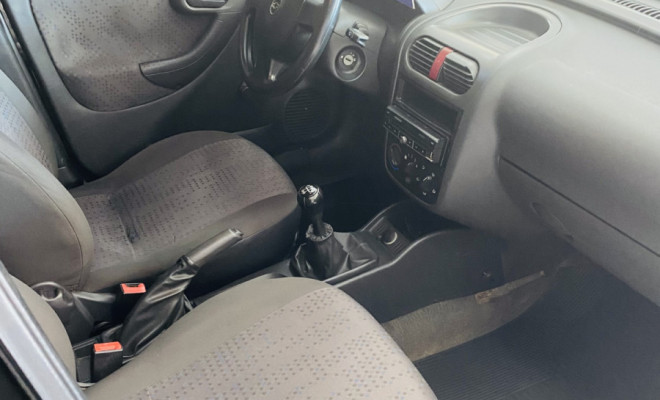 GM - Chevrolet Corsa Hat. Joy 1.0/ 1.0 FlexPower 8V 5p 2009 Flex-6