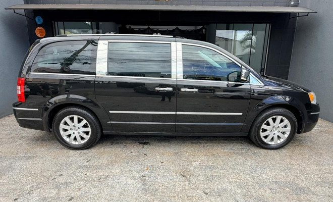 Chrysler TOWN & COUNTRY Limited 3.8 /3.6 V6 Aut. 2010 Gasolina-12