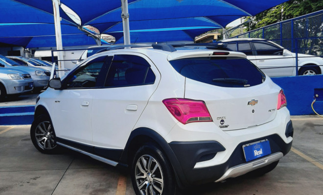 GM - Chevrolet ONIX HATCH ACTIV 1.4 8V Flex 5p Mec. 2017 Flex-2