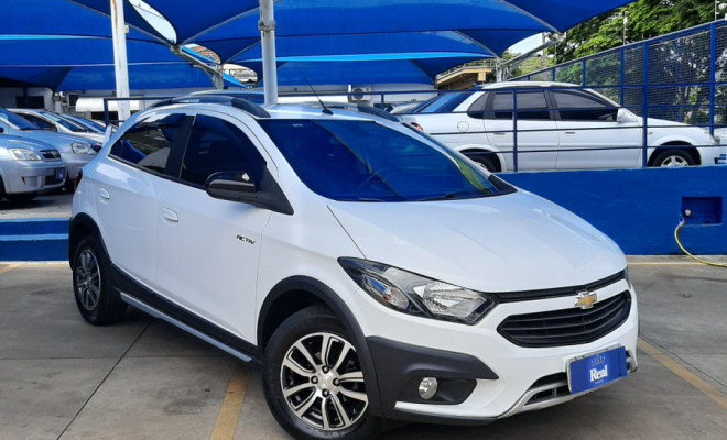 GM - Chevrolet ONIX HATCH ACTIV 1.4 8V Flex 5p Mec. 2017 Flex-1