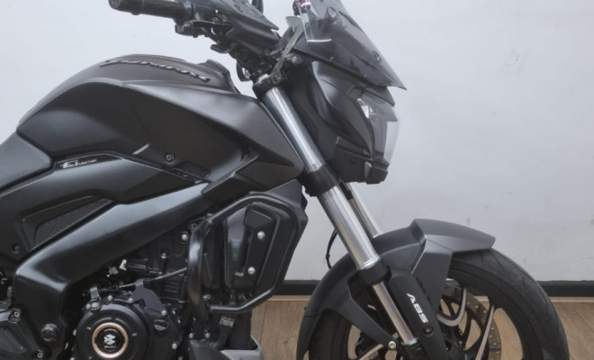 BAJAJ DOMINAR 400  2025 Gasolina-6