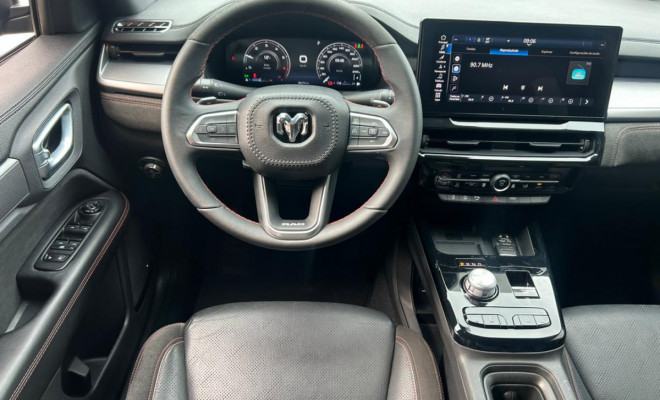 RAM RAMPAGE R/T HURRIC. 4 2.0 TB CD 4X4 Aut. 2024 Gasolina-8