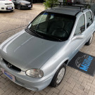 GM - Chevrolet Corsa Sed.Wind 1.0/Millenium/Classic VHC 2001 Gasolina-9