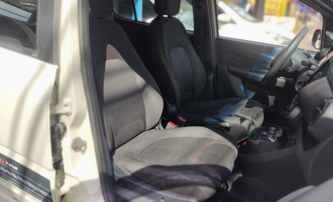 Fiat UNO SPORTING Dualogic 1.4 EVO Flex 8V 4p 2015 Flex-12