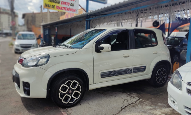 Fiat UNO SPORTING Dualogic 1.4 EVO Flex 8V 4p 2015 Flex-3