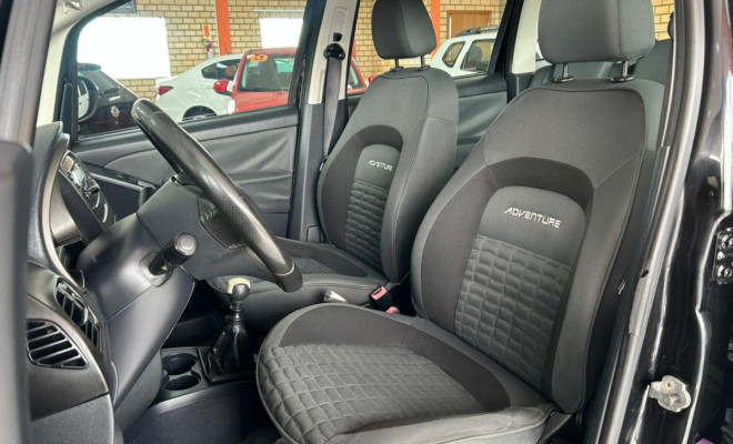 Fiat Idea Adv./ Adv.LOCK.Dualogic 1.8 Flex 5p 2014 Flex-9