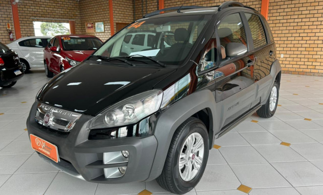 Fiat Idea Adv./ Adv.LOCK.Dualogic 1.8 Flex 5p 2014 Flex