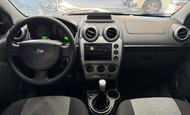 Ford Fiesta Sed. 1.6 8V Flex 4p 2011 Flex-6