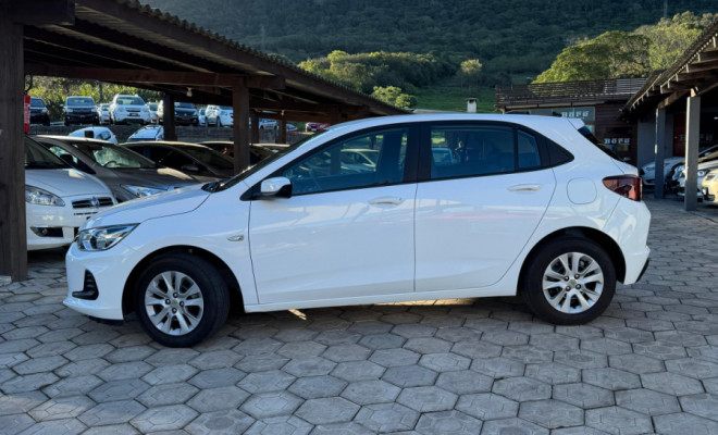 GM - Chevrolet ONIX HATCH LT 1.0 12V Flex 5p Mec. 2023 Flex