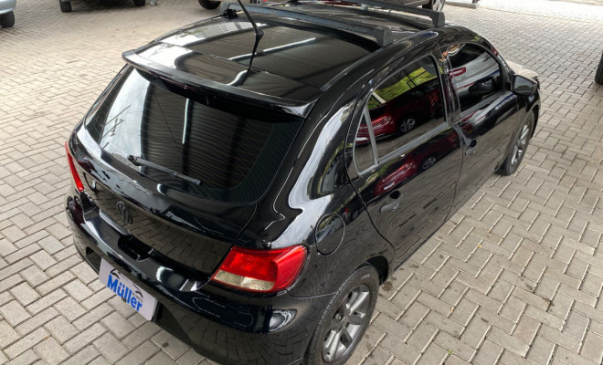 VW - VolksWagen Gol (novo) 1.0 Mi Total Flex 8V 4p 2011 Flex-8