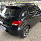 VW - VolksWagen Gol (novo) 1.0 Mi Total Flex 8V 4p 2011 Flex-1