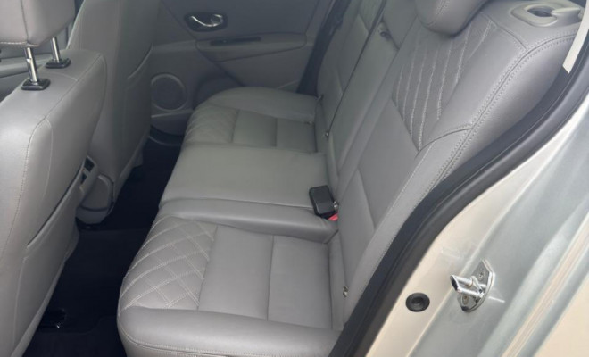 RENAULT FLUENCE PRIVILÈGE 2.0 AUT. 2015 | TETO SOLAR E CONFORTO PREMIUM.-8