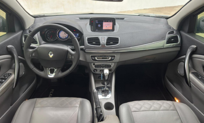 RENAULT FLUENCE PRIVILÈGE 2.0 AUT. 2015 | TETO SOLAR E CONFORTO PREMIUM.-12