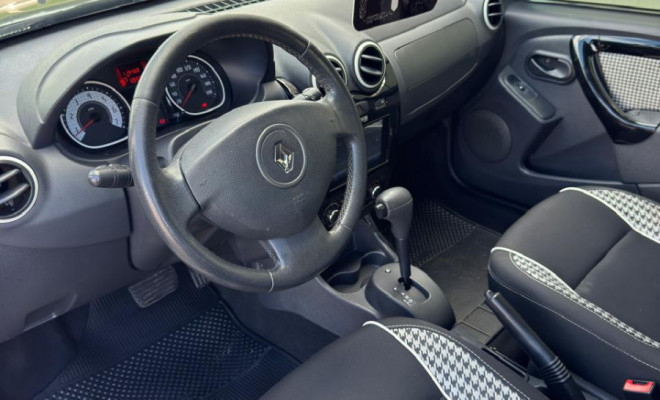 SANDERO STEPWAY 1.6 AUT. 2014 | ESPAÇO E ROBUSTEZ COM CONFORTO AUTOMÁTICO-10