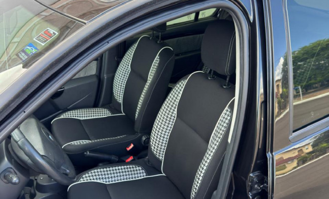 SANDERO STEPWAY 1.6 AUT. 2014 | ESPAÇO E ROBUSTEZ COM CONFORTO AUTOMÁTICO-7