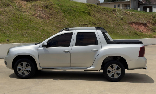 OROCH DYNAMIQUE 1.6 2022 | A VERSATILIDADE DA PICAPE COM O CONFORTO DO SUV.-13