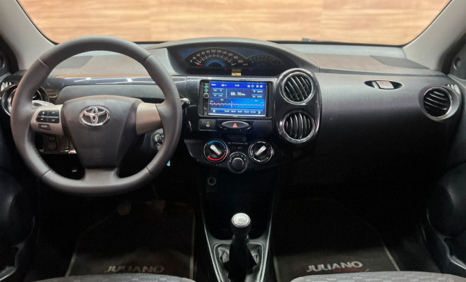 Toyota ETIOS XLS 1.5 Flex 16V 5p Mec. 2014 Flex-4
