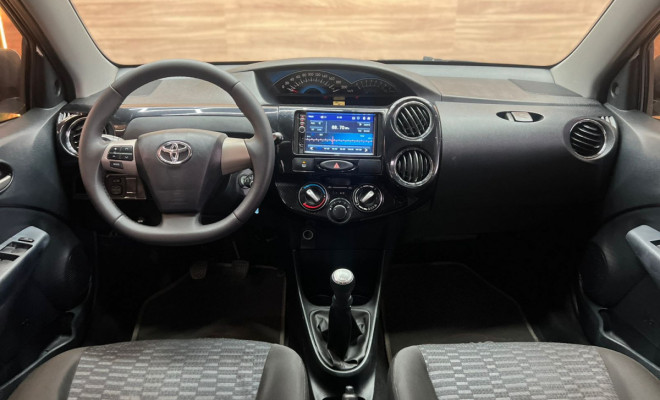 Toyota ETIOS XLS 1.5 Flex 16V 5p Mec. 2014 Flex-5