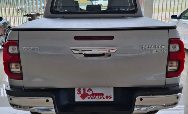Toyota Hilux CD SRX 4x4 2.8 TDI 16V Diesel Aut. 2022 Diesel-3