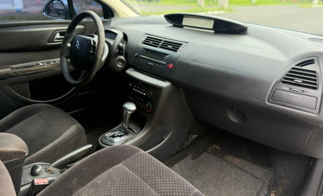 Citroën C4 PALLAS GLX 2.0/ 2.0 Flex Aut. 2009 Flex-4