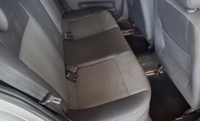 VW - VolksWagen VOYAGE 1.0/1.0 City Mi Total Flex 8V 4p 2014 Flex-10