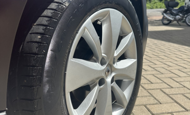 Renault SANDERO STEPWAY Hi-Flex 1.6 16V 5p Aut. 2013 Flex-3