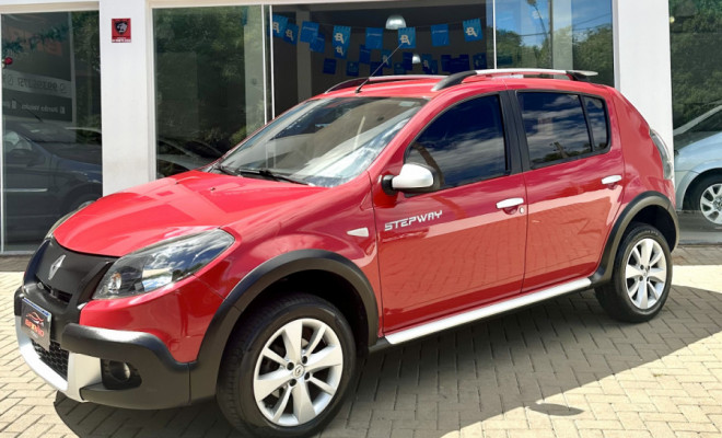 Renault SANDERO STEPWAY Hi-Flex 1.6 16V 5p Aut. 2013 Flex