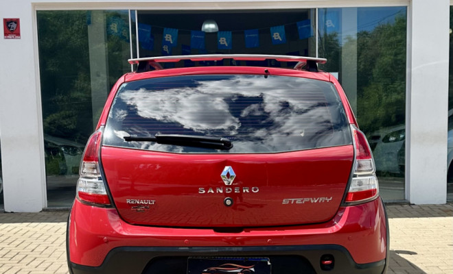 Renault SANDERO STEPWAY Hi-Flex 1.6 16V 5p Aut. 2013 Flex-2