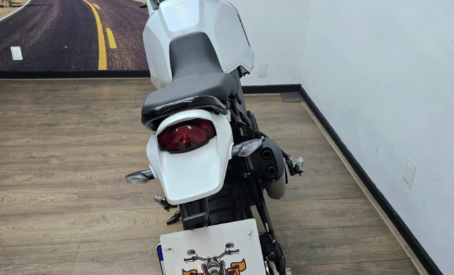 DUCATI DESERT X 2024 Gasolina-12