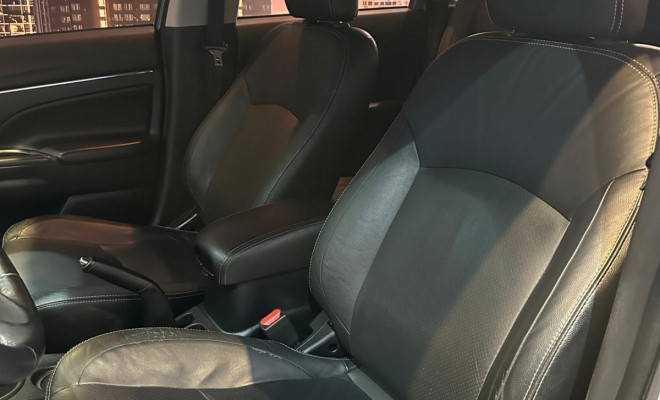 Mitsubishi ASX 2.0 16V 4x4 160cv Aut. 2014 Gasolina-7