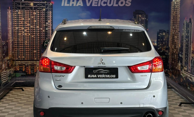Mitsubishi ASX 2.0 16V 4x4 160cv Aut. 2014 Gasolina-6