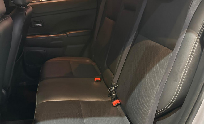 Mitsubishi ASX 2.0 16V 4x4 160cv Aut. 2014 Gasolina-8