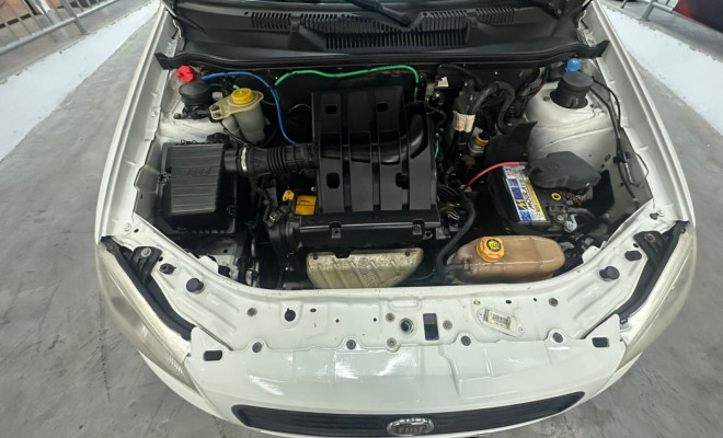 Fiat Strada Working 1.4 mpi Fire Flex 8V CD 2012 Flex-8