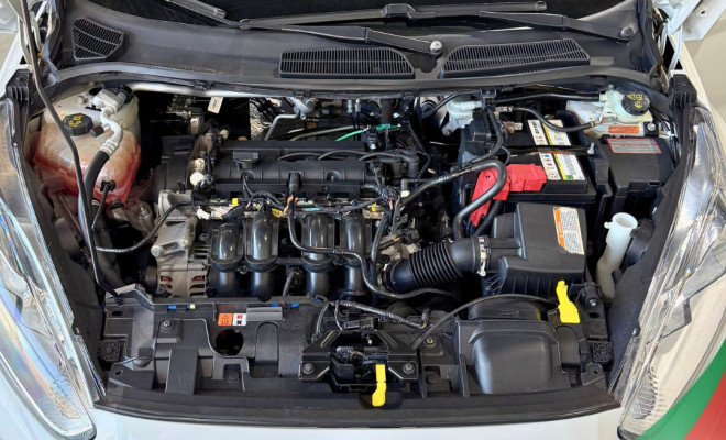 Ford Fiesta 1.6 16V Flex Aut. 5p 2015 Flex-2