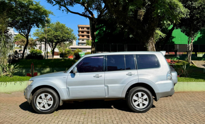 Mitsubishi Pajero Full GLS/GLS/PKHPE 3.2 Dies.TI 5p 2008 Diesel-11