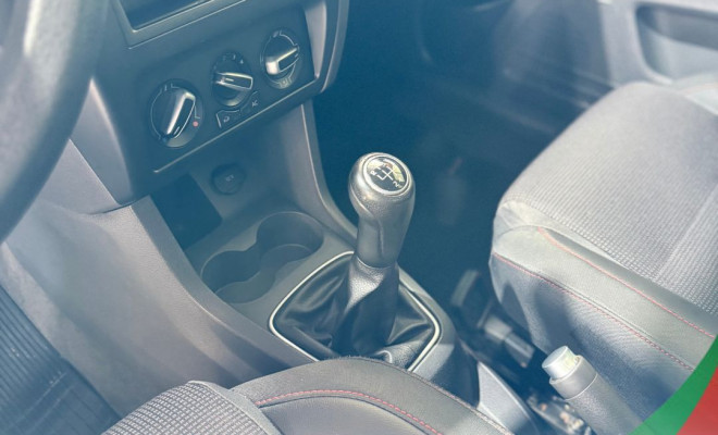 VW - VolksWagen Fox PRIME/Higli. 1.6 Total Flex 8V 5p 2012 Flex-5