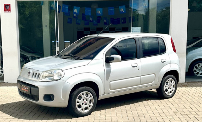 Fiat UNO VIVACE Celeb. 1.0 EVO F.Flex 8V 5p 2011 Flex
