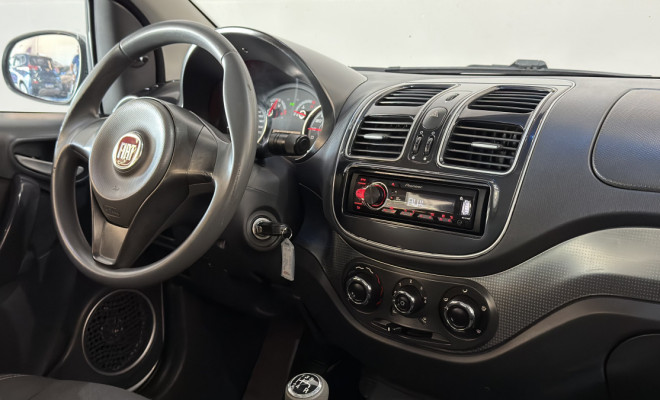 Fiat Grand Siena ATTRAC. 1.4 EVO F.Flex 8V 2015 Flex-0