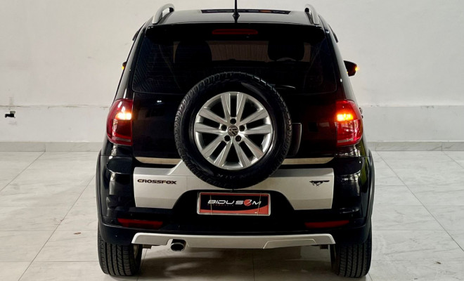 VW - VolksWagen CROSSFOX 1.6 Mi Total Flex 8V 5p 2013 Flex-17