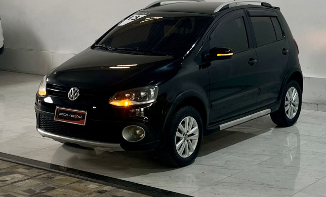 VW - VolksWagen CROSSFOX 1.6 Mi Total Flex 8V 5p 2013 Flex-1