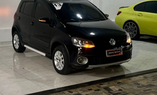 VW - VolksWagen CROSSFOX 1.6 Mi Total Flex 8V 5p 2013 Flex