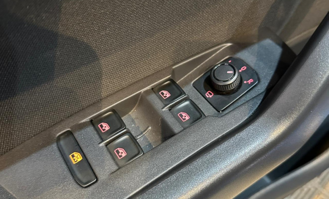 VW - VolksWagen VIRTUS Highline 200 TSI 1.0 Flex 12V Aut 2024 Flex-8