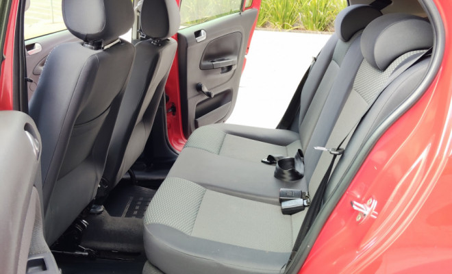 VW - VolksWagen Gol (novo) 1.0 Mi Total Flex 8V 4p 2011 Flex-11