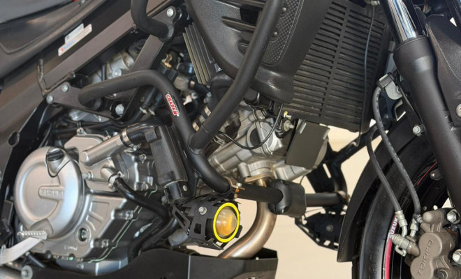 SUZUKI DL 650 XT V-STROM 2018 Gasolina-1