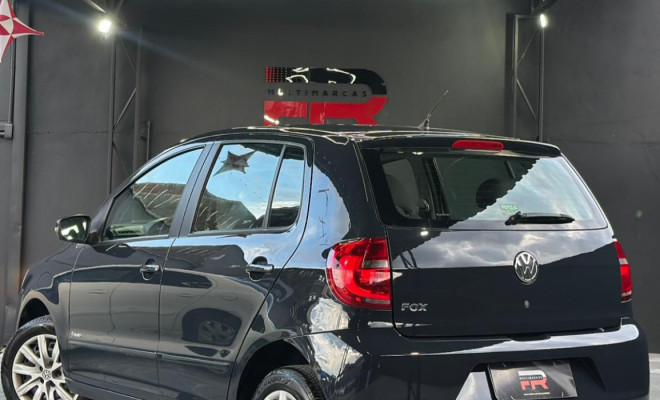 VW - VolksWagen Fox 1.0 Mi Total Flex 8V 5p 2014 Flex-4