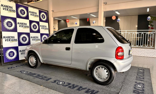 GM - Chevrolet Corsa Wind 1.0 MPFI / EFI  2p 2001 Gasolina-2