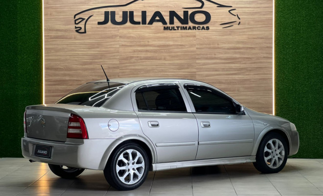 GM - Chevrolet Astra Sed.Advan. 2.0 8V MPFI FlexP. Aut. 2011 Flex-1