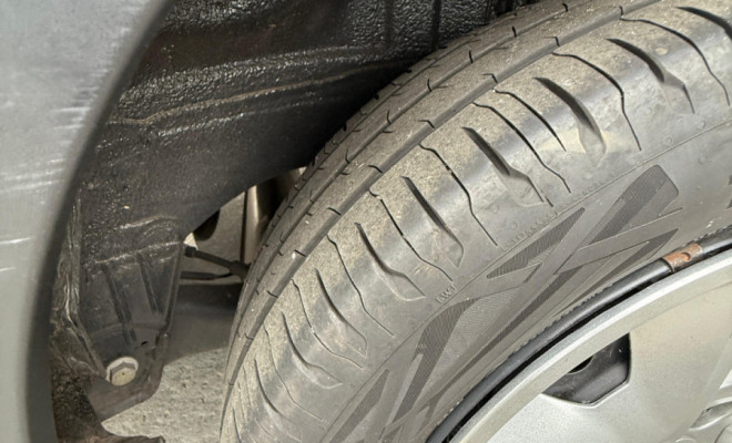 Renault KWID Zen 1.0 Flex 12V 5p Mec. 2024 Flex-7