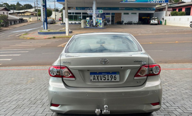Toyota Corolla XEi 2.0 Flex 16V Aut. 2014 Flex-4